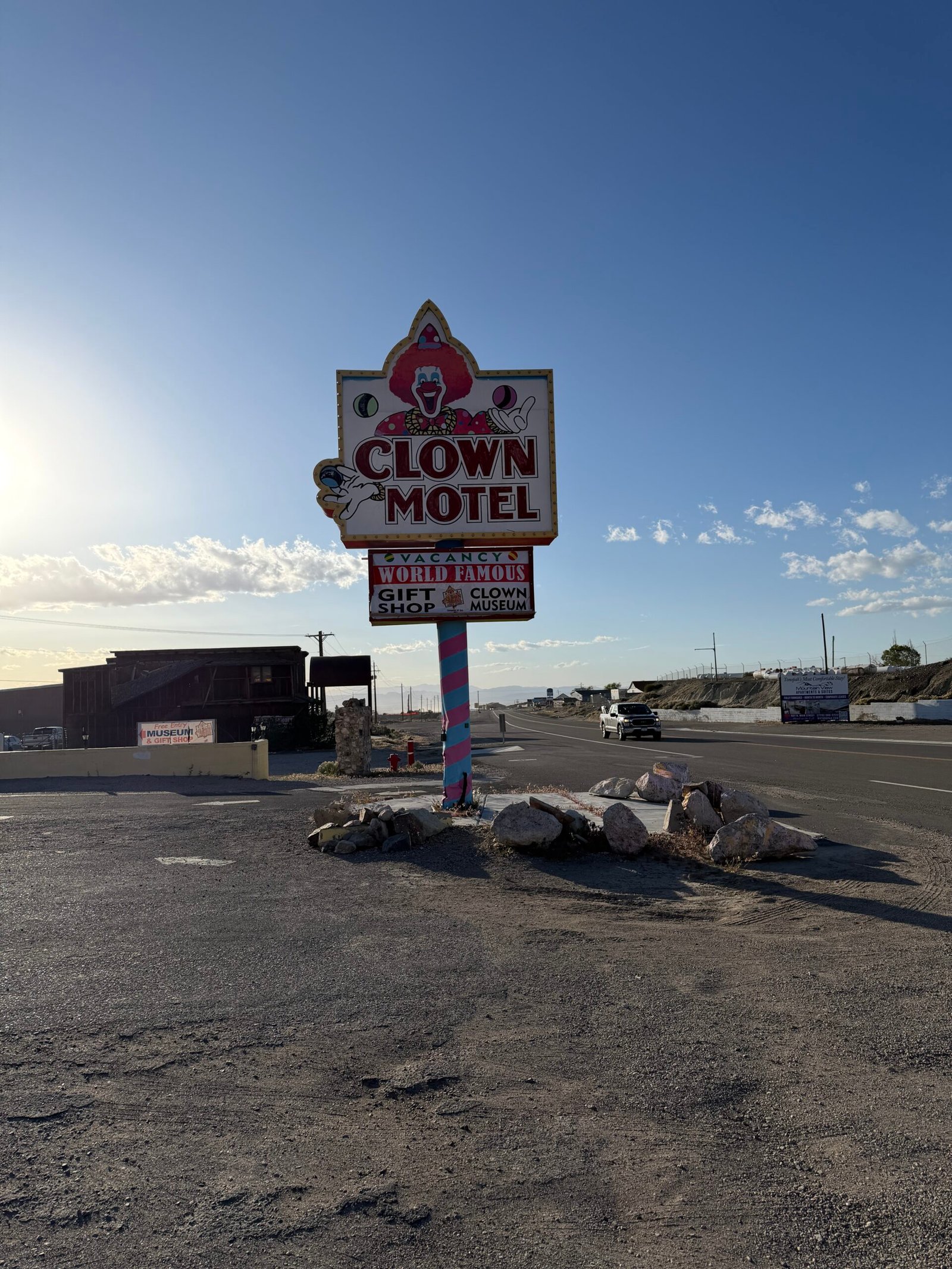 Clown Motel